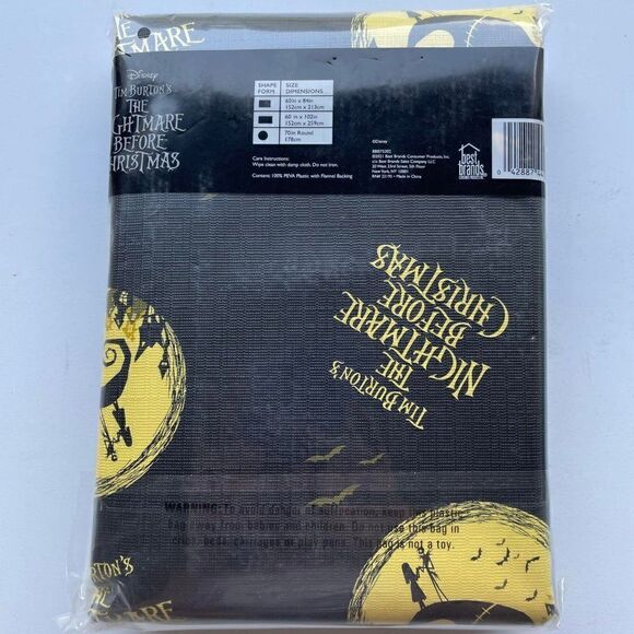 The Nightmare Before Christmas Jack and Sally with the Moon Tablecloth - Picture 2 of 2